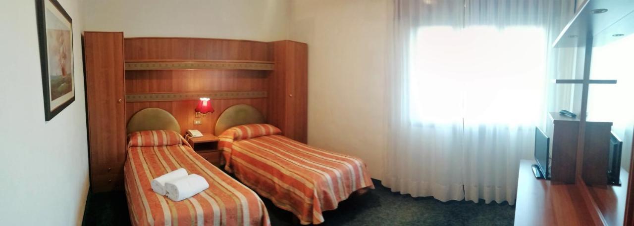 Hotel Kristall San Donà di Piave Zewnętrze zdjęcie